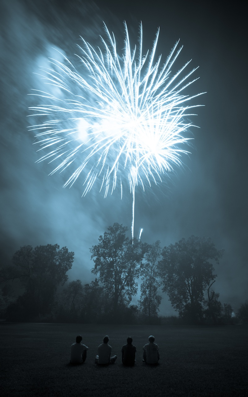 Illustration for article titled Shooting Challenge: FIREWORKS!!!